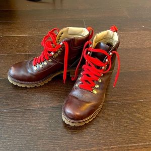 Tory Burch Booties with red laces